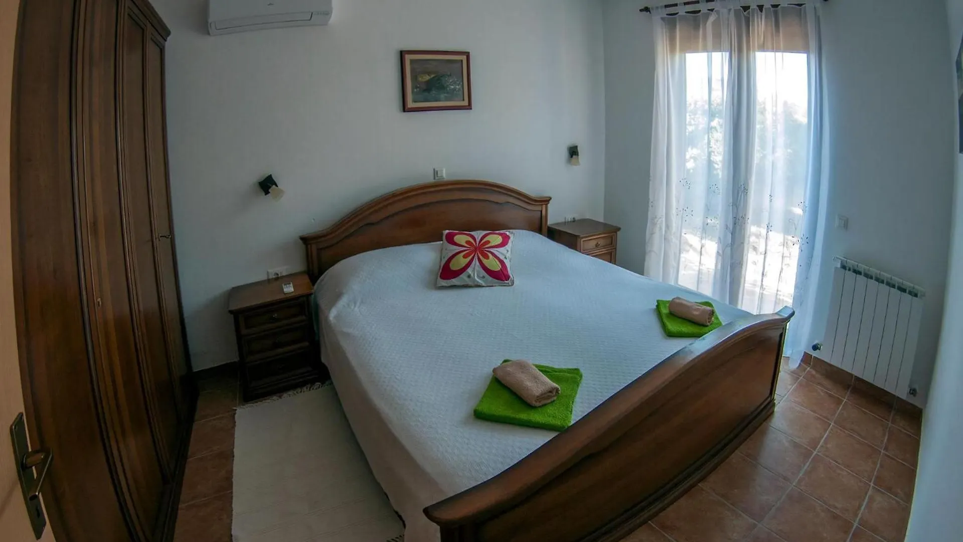 Erdgeschosswohnung Fuer 7 Personen Liznjan Holiday home